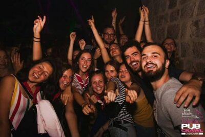 Columbo Pub Crawl Dubrovnik - Finding your group: Big Onofrio’s fountain meeting point