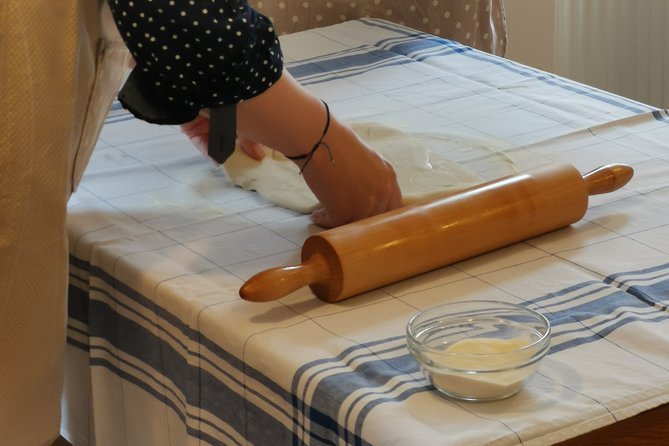 Croatian cuisine cooking class with Dolac market tour - Cooking three traditional dishes: how the menu works