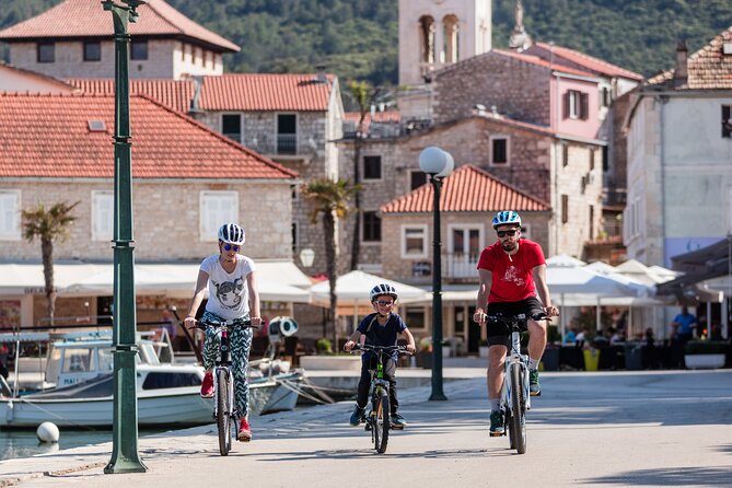 Cycle Hvar Tour - Stari Grad and the UNESCO Stari Grad Plain (Greek Hora on a bike)