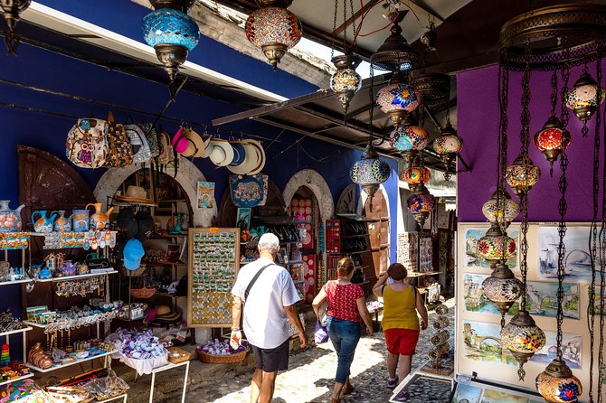 Day Trip to Mostar and Kravice (English-Español) - Mostar and Kravice in One Long Day: What You’re Really Buying