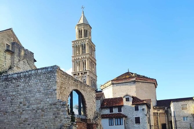 Diocletian's Palace Small Group Tour in Split - Golden Gate (Porta Septemtrionalis) and June 305