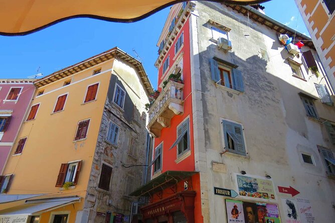 Discover the Essence of Rovinj - Walking from Square to Sea-City in 1 hour 45