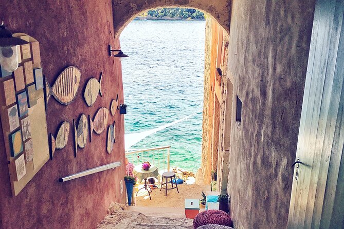 Discover the Essence of Rovinj - Ulica Bregovita: the steep lane that feels like a time machine