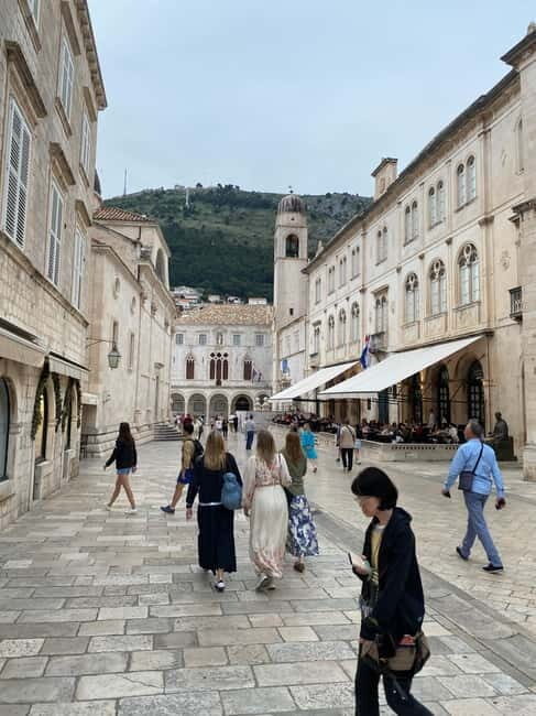 Discover the Old Town of Dubrovnik - What you’ll learn beyond the buildings: costumes, dances, islands, and food