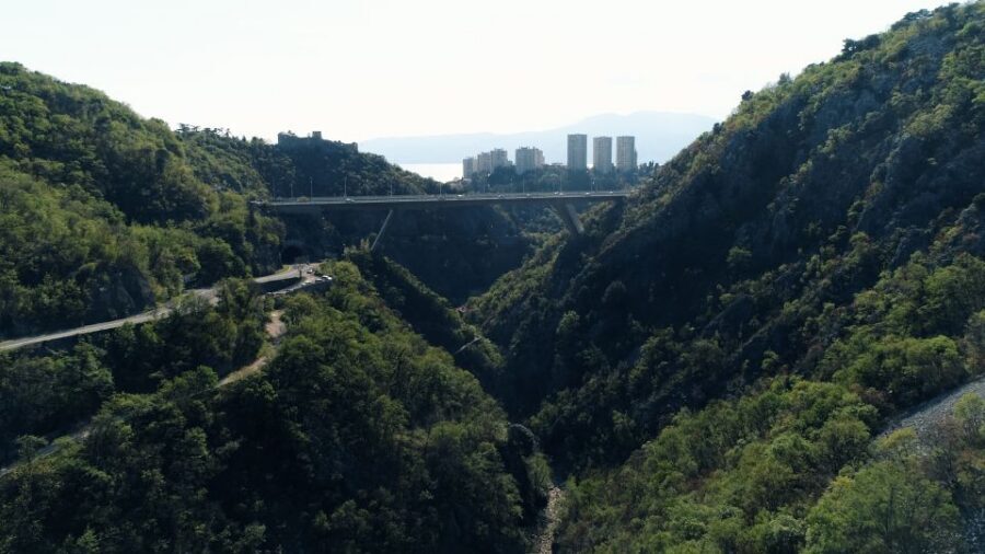 DISCOVERING THE UNKNOWN Extended WW2&UNDERGROUND tour - The San Giovanni Finish: Wine, Social Time, and a WWII Rebuild Film