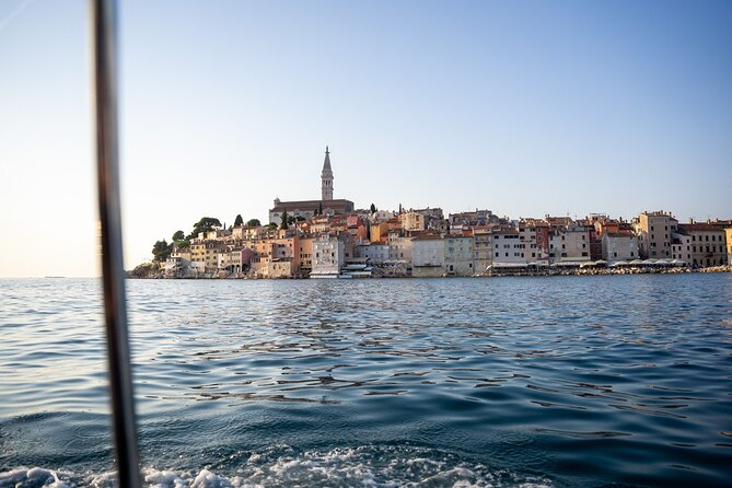 Dolphin Watching Sunset Speedboat Tour with Drinks in Rovinj - Timing by Season: When You’ll Actually Be On the Water