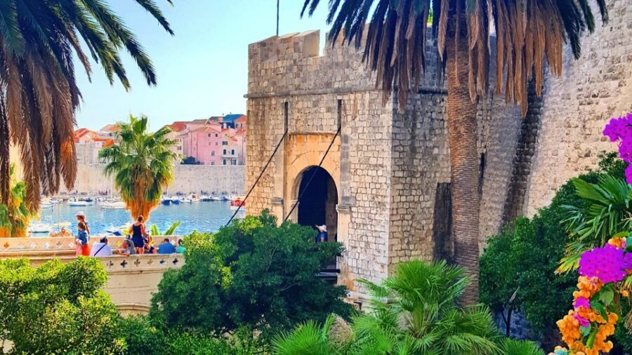 Dubrovnik: 1.5-Hour Guided Old Town Walking Tour - Film-Location Stops: Game of Thrones, Robin Hood, Star Wars