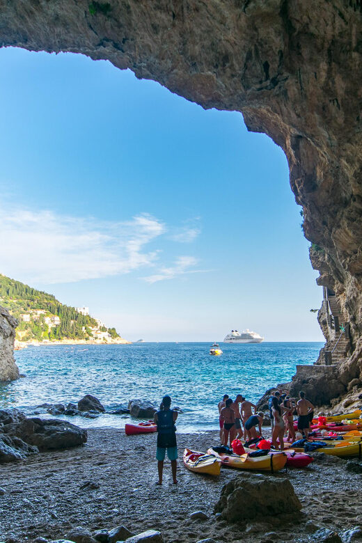 Dubrovnik: Afternoon Kayaking and Snorkeling Tour - Betina Cave beach and snorkelling: fun, gear included, and crowds to plan for