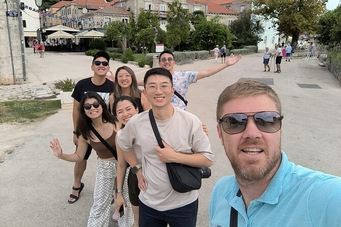 Dubrovnik Airport to Split Private transfer 1-8 pax (Door to Door any location) - What the driver appointment looks like (and why WhatsApp helps)