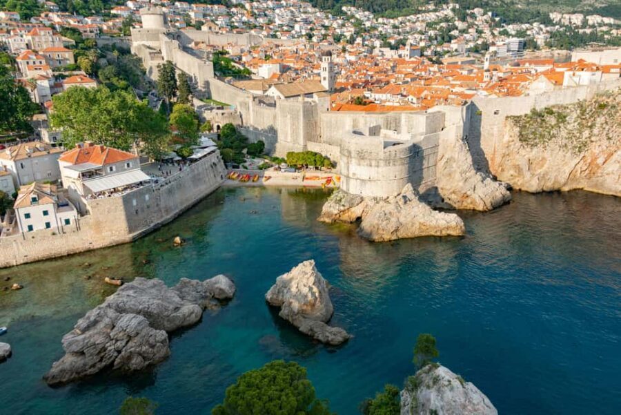 Dubrovnik: All-Access Pass + Unlimited Public Transport - Bukovac House and Marin Držić: one city, two creative legacies