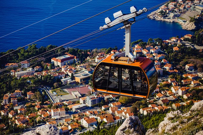 Dubrovnik Cable Car Ride, Old Town Walking Tour plus City Walls - Dominican Monastery and the pharmacy detail that’s worth your attention
