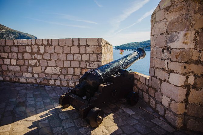 Dubrovnik Cable Car Ride, Old Town Walking Tour plus City Walls - Dubrovnik City Walls: making 2 hours count on a self-guided walk