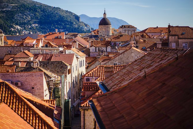 Dubrovnik Cable Car Ride, Old Town Walking Tour plus City Walls - Small-group pacing and what it means for your day