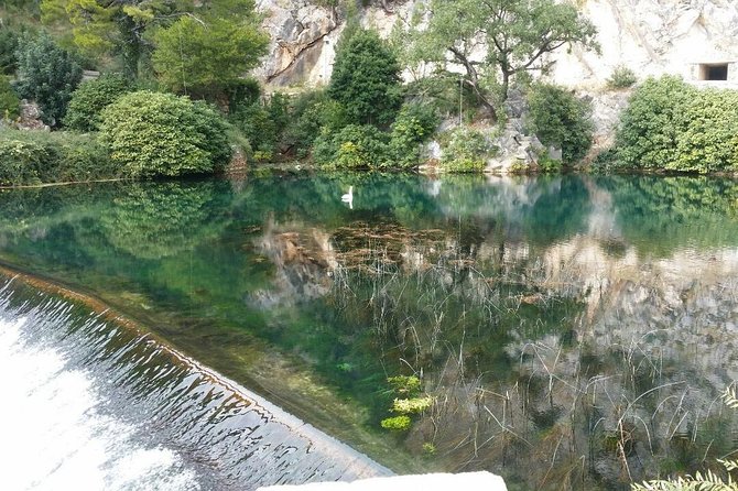 Dubrovnik City Tour: Panorama Drive & Sightseeing Walk - Into the Old Town through Pile Gate: fountains, pharmacy, and filming locations