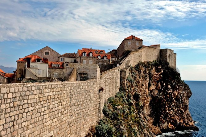 Dubrovnik City Walls Tour for Early Birds or Sunset Chasers - Pile Gate and the first wall segment: orientation before the big views