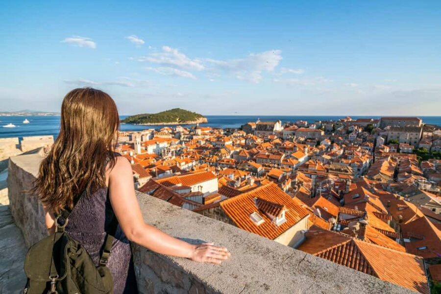 Dubrovnik: City Walls Tour for Early Birds & Sunset Chaser - Where the tour starts at Pile (and what to look for)