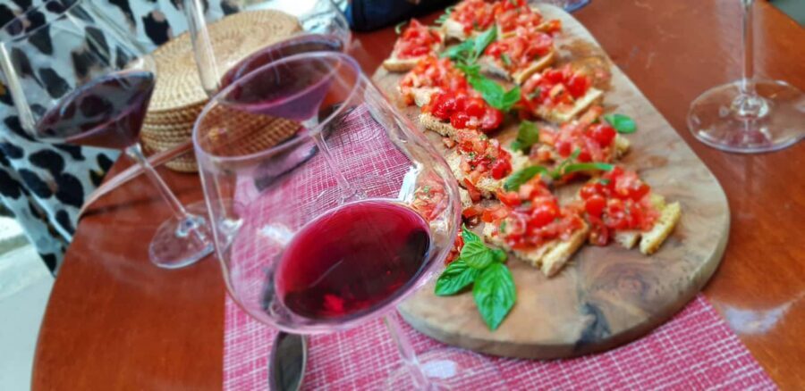 Dubrovnik: Croatian Food, Wine & Old Town Highlights Tour - Food Limits and Comfort: Who This Tour Works For