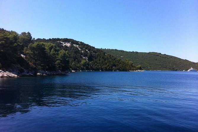 Dubrovnik Elafiti Islands Cruise with Lunch, Drinks and Pickup - Lopud Stop: Beach Time, Walking, and Limited Amenities