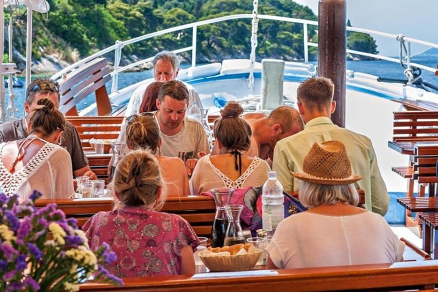 Dubrovnik: Elaphite Islands Cruise with Drinks/Lunch Options - Blue Cave add-on: why people pay extra and what to plan for