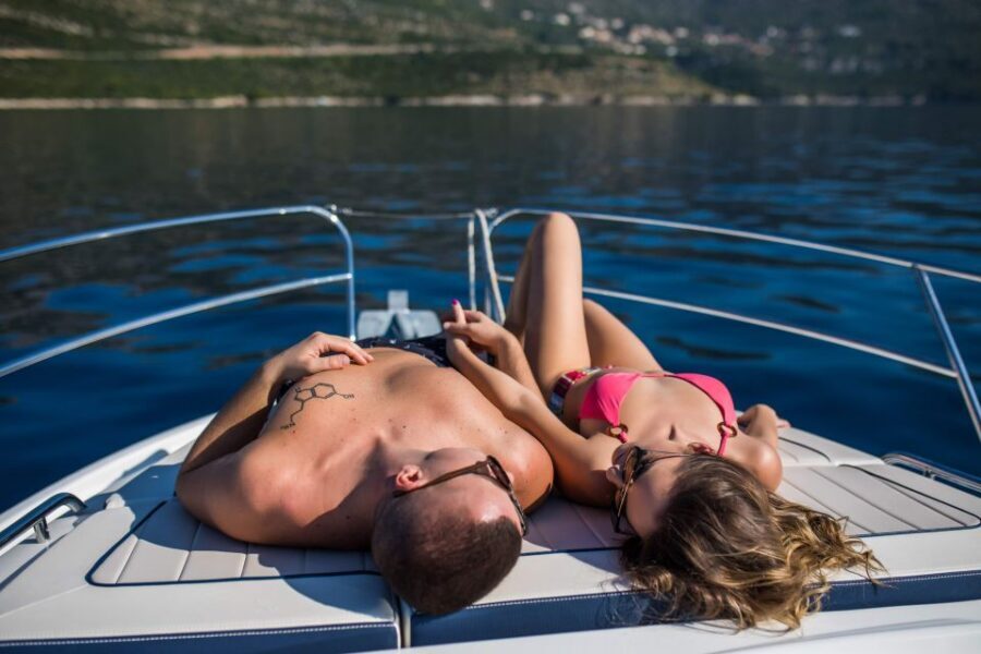 Dubrovnik: Elaphite Islands Private Speedboat Full-Day Tour - Lopud and Šunj: the rare sandy beach break