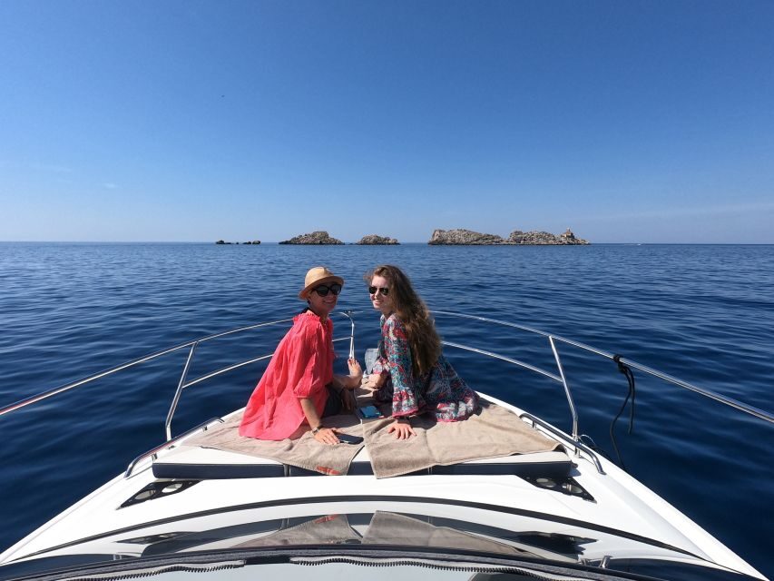 Dubrovnik: Elaphite Islands Private Speedboat Full-Day Tour - Koločep’s Sikirica Bay and Blue Cave photo stop