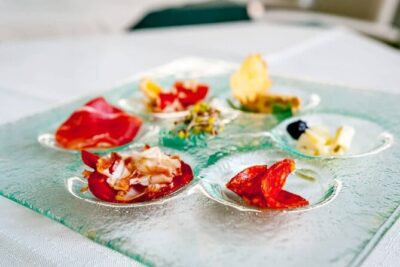 Dubrovnik Food & Wine Tour (Small-Group) - Small group access: why 8 people matters