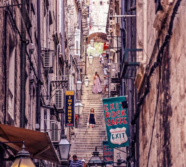 Dubrovnik for Kids: A Playful Family Walking Tour Experience - Key things that make this Dubrovnik tour work with kids
