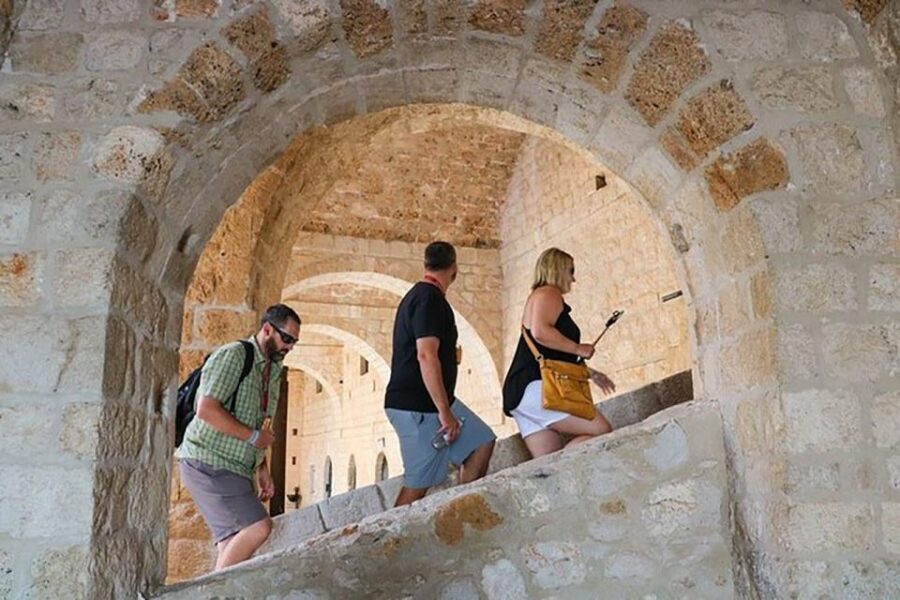 Dubrovnik: Game of Thrones and City Walls Walking Tour - Starting at Pile Square by the Pile Gate