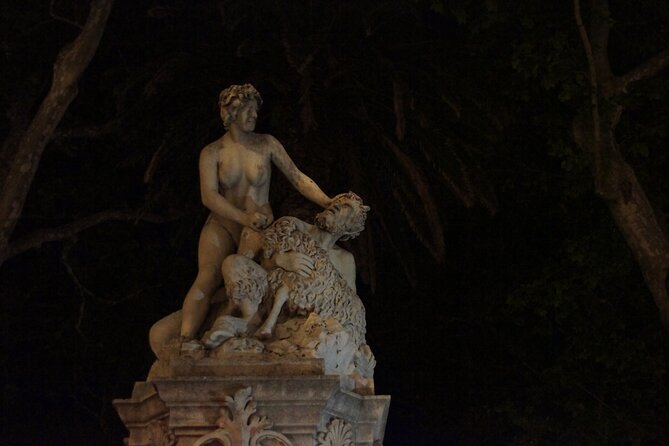 Dubrovnik Ghosts and Mystery Walking Tour - How the Lantern Guide Changes the Whole Experience