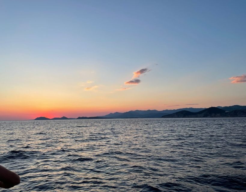 Dubrovnik: Golden Hour Sunset Cruise - Golden hour from the deck: why this cruise makes Dubrovnik feel bigger