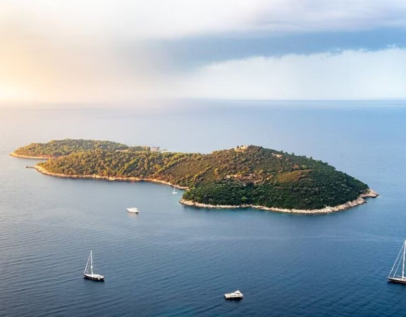 Dubrovnik: Group Tour & Panoramic Cruise - City walls from the water: the perspective you can’t fake on foot
