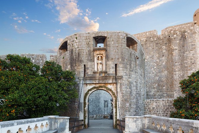 Dubrovnik Guided Group Tour with Ston Oyster tasting from Split & Trogir - Quick hits before you go