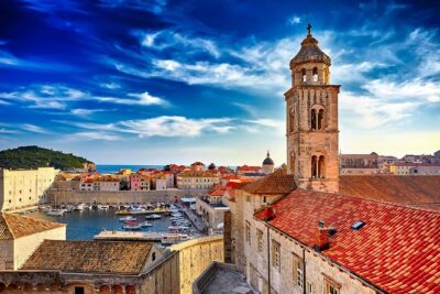 Dubrovnik Guided Group Tour with Ston Oyster tasting from Split & Trogir - The Dubrovnik approach: Franciscan Church to Rector’s Palace