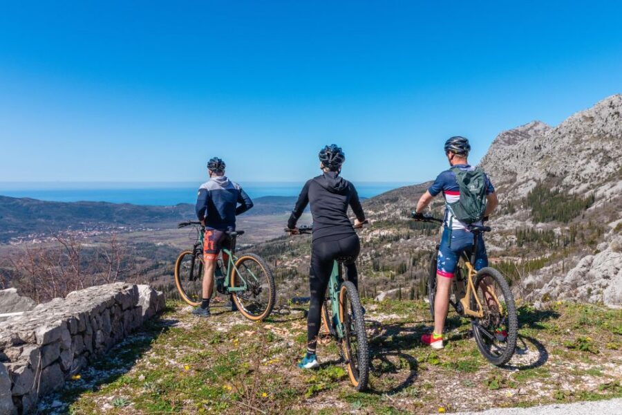 Dubrovnik Guided Private E-bike Tour - Fort Imperial and Srđ Hill: Museum Time Plus Panoramic Payoff