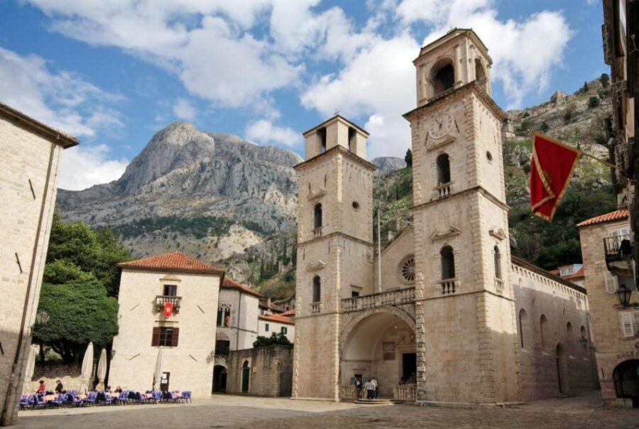 Dubrovnik: Kotor, Perast, Sveti Stefan, and Budva Day Trip - A Day Trip That Links Croatia and Montenegro by the Bay