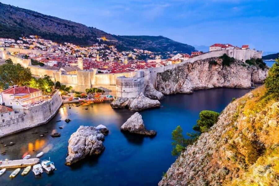 Dubrovnik : Must-See Private Walking Tour With A Guide - Key things you’ll notice on this tour