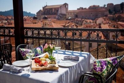 Dubrovnik Old Town Food Tour: Small-Group Experience - Clock Tower Meeting Point: How the Timing Feels on the Ground