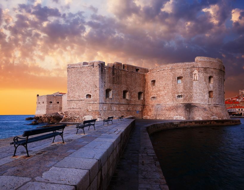 Dubrovnik: Old Town Highlights Guided Evening Walking Tour - St. Blaise Church and the Statue of Orlando: civic pride in public view