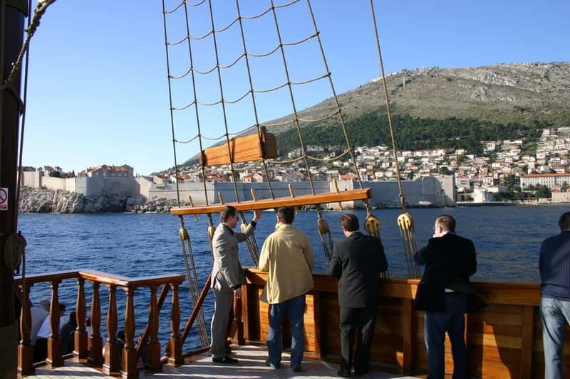 Dubrovnik Old Town Walking Tour and Cruise with Karaka - FAQ