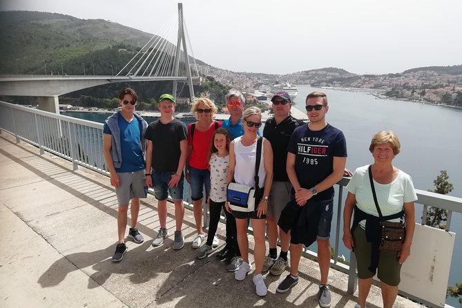 Dubrovnik panorama tour & Dubrovnik on your own - Car + foot setup: saving energy without missing the best angles