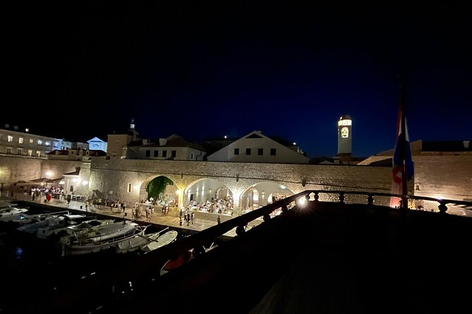 Dubrovnik Panoramic Night Cruise with Karaka - A 45-Minute Dubrovnik Night Cruise That Packs in the Right Sights