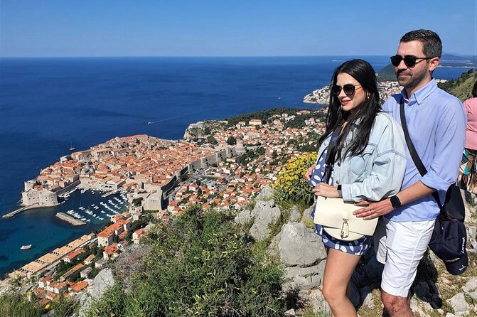 Dubrovnik Panoramic Sightseeing Tour with Guide (minivan) - Pickup, group size, and the comfort factor in the minivan