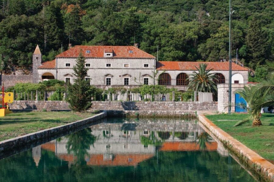 Dubrovnik: Private Cooking Experience with Wine Tasting - Scenic drive to Mount Srđ: Ombla, nobility villas, and big views