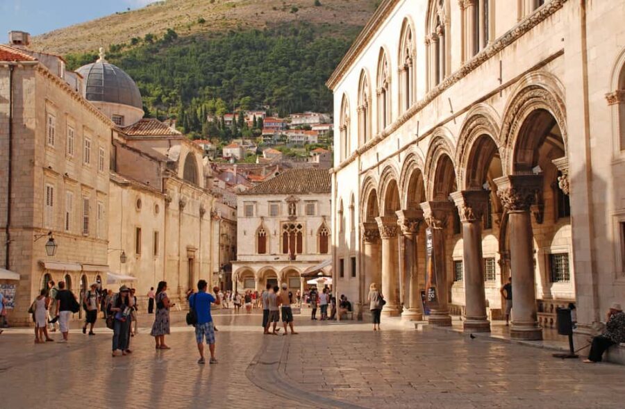 Dubrovnik: Private History Walk Through the Old Town - Church of Saint Blaise and Orlando’s Column: identity and justice