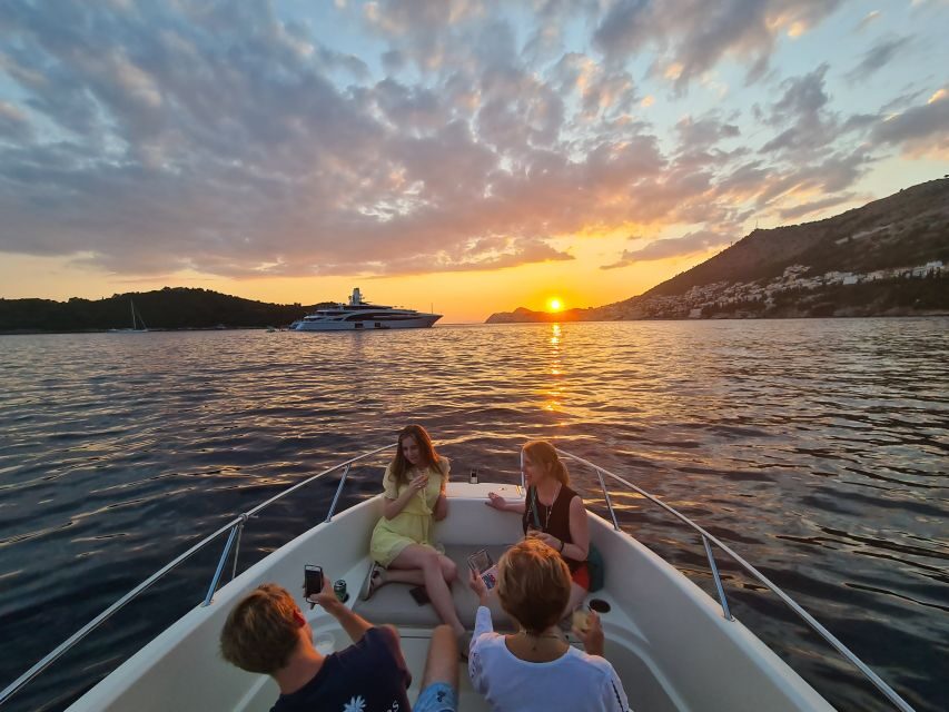 Dubrovnik Private Speedboat Tour to Elaphite Islands - Lovrijenac photo pass: the 10-minute moment that sets the tone
