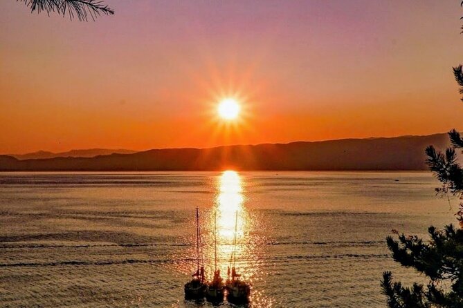 Dubrovnik : Private Sunset Tour around Old Town or Blue Cave - Key things to know before you go