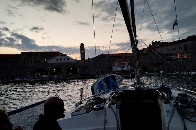 Dubrovnik : Private Sunset Tour around Old Town or Blue Cave - Price and value for up to 6 people