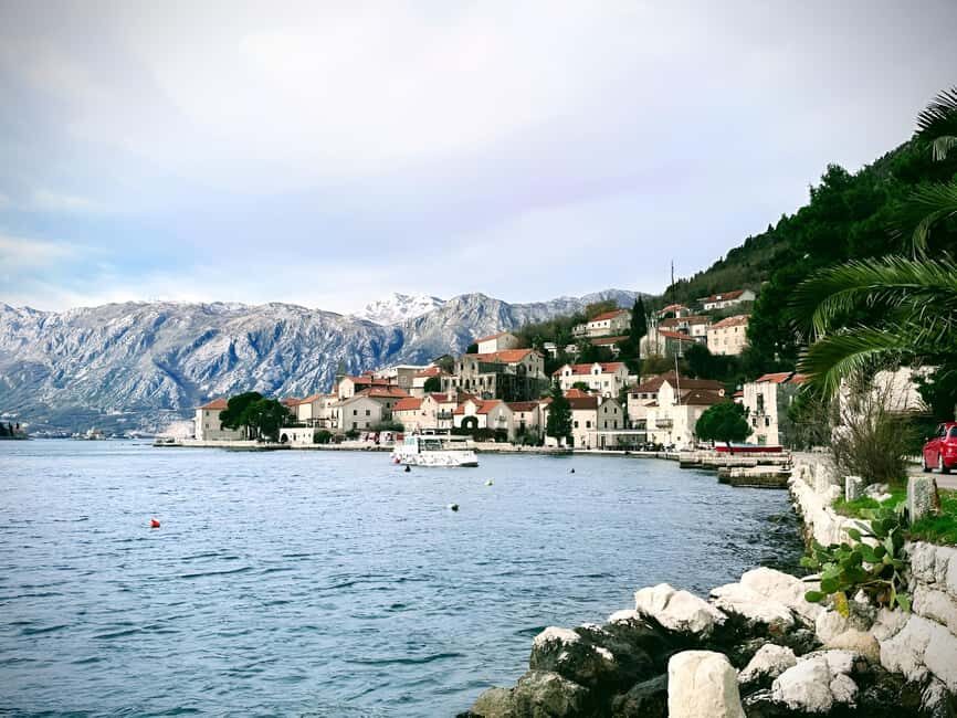 Dubrovnik: Private Tour to Montenegro, Kotor, and Perast - Kotor old town: photo stop, lunch time, and the UNESCO wall walk