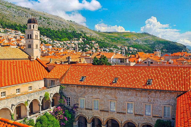 Dubrovnik Private walking tour of the Old Town w/ cruise transfer - Onofrio Fountain Area: Big First Impression, Then the Little One