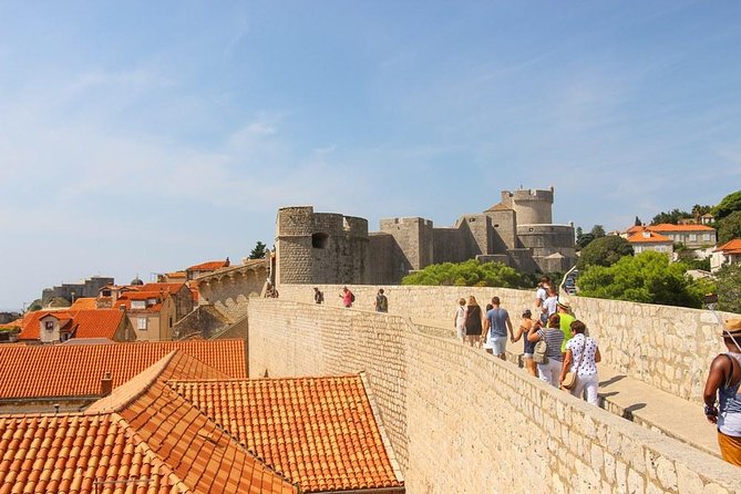 Dubrovnik Shore Excursion: City Walls Walking Tour (entrance ticket included) - What you’ll actually walk: 1000 meters, cobblestones, and step count